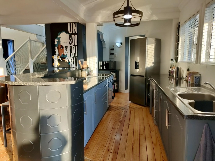 4 Bedroom Property for Sale in The Coves North West